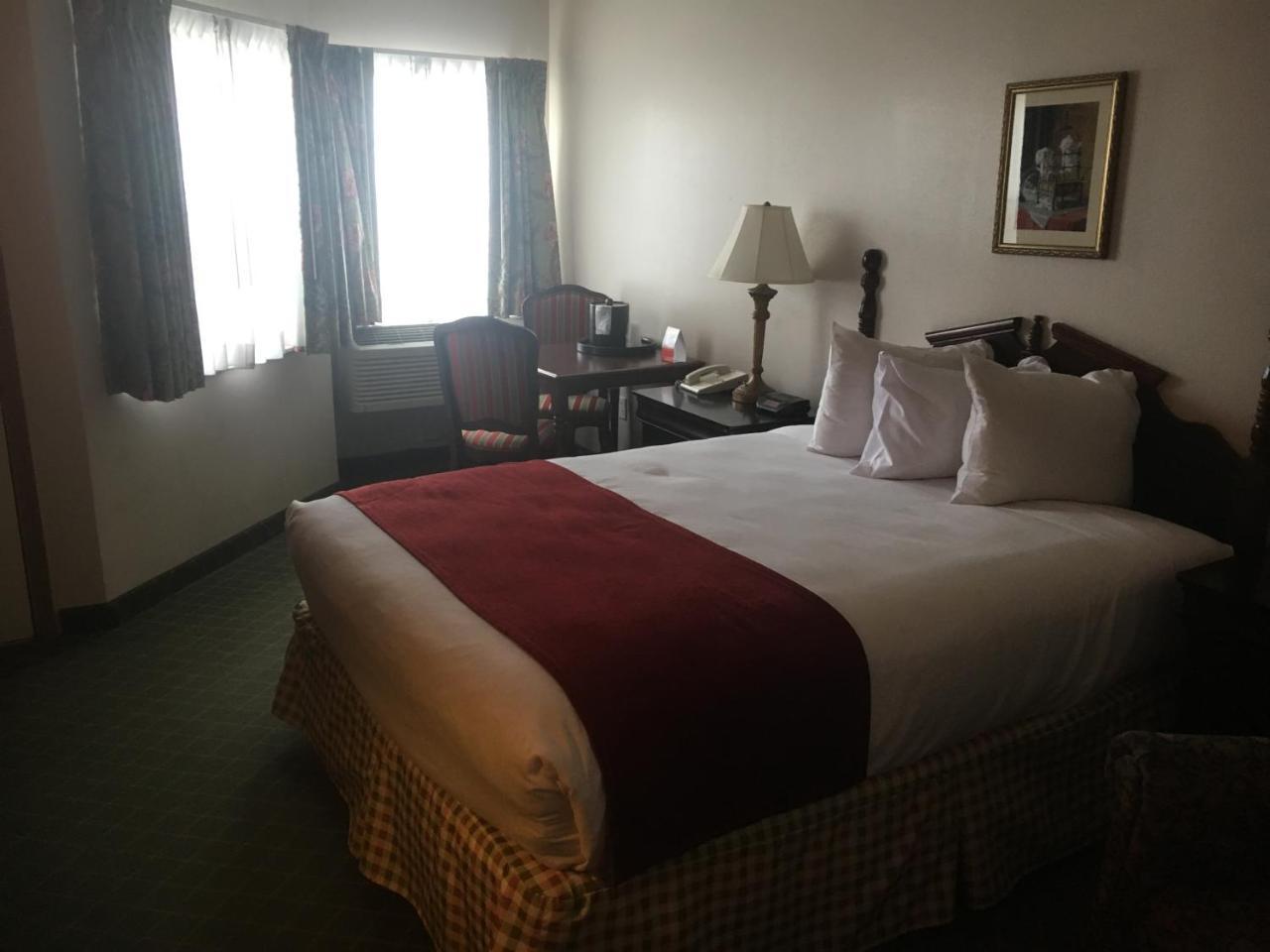 בראנסון Hotel Grand Victorian מראה חיצוני תמונה